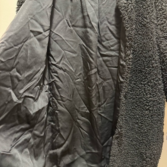 Aritzia Wilfred Black Laboratoire Teddy Sherpa Coat Size Small Oversized - Picture 13 of 16